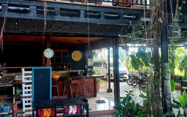 RedDoorz near Desa Wisata Kasongan