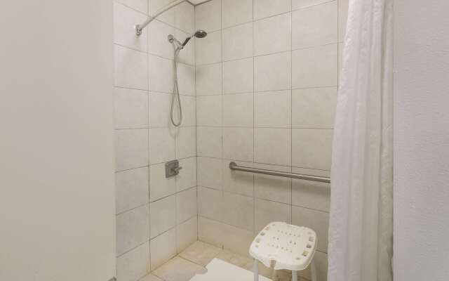 Baymont by Wyndham Rocky Mount I-95