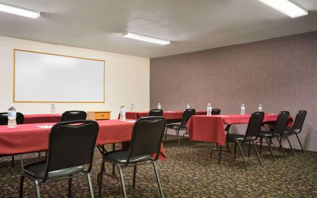 Travelodge by Wyndham Winslow