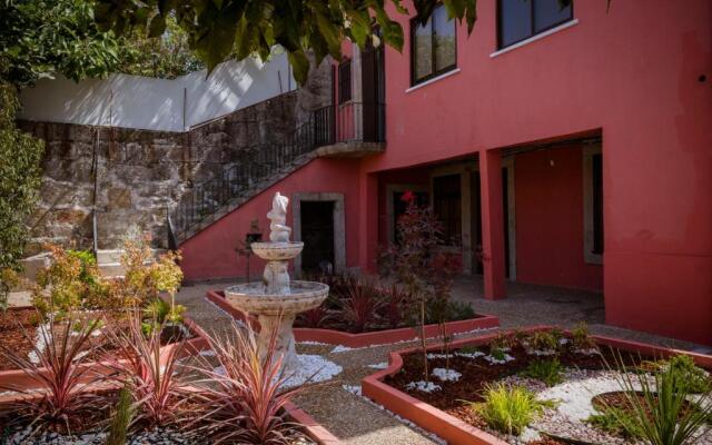 Guesthouse Bonjardim Suites