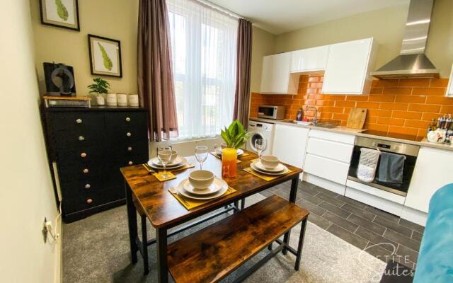 The Wild Fauna Suite - Petite Suites