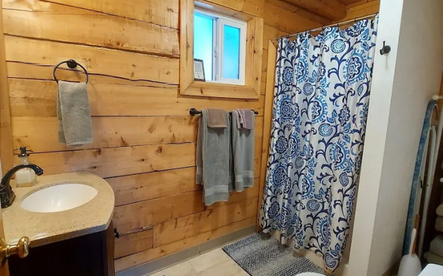 Hatcher Pass Cabins