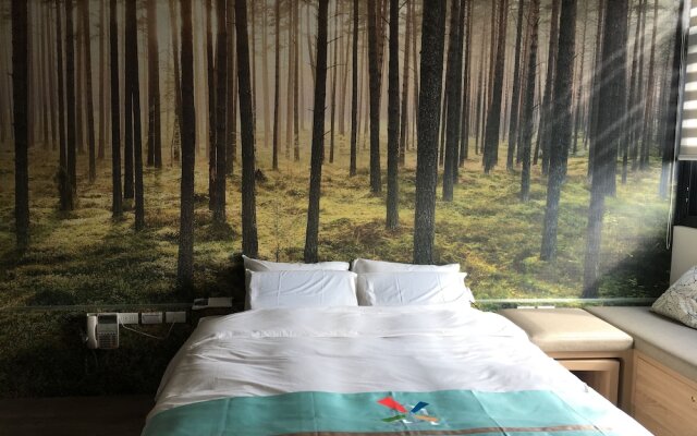 Wind Natural Parent-child Inn