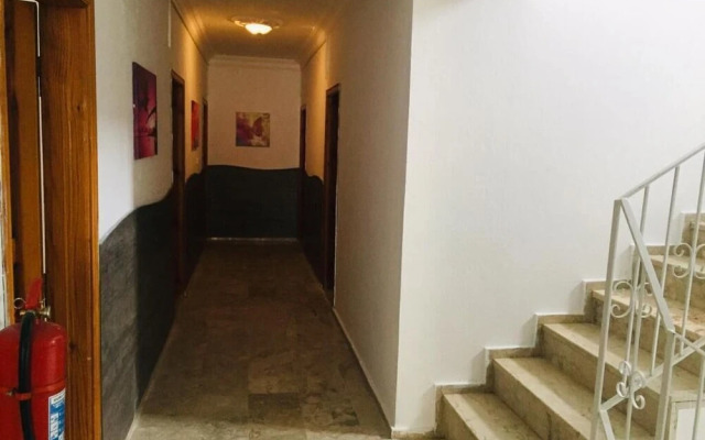 Alper Hotel