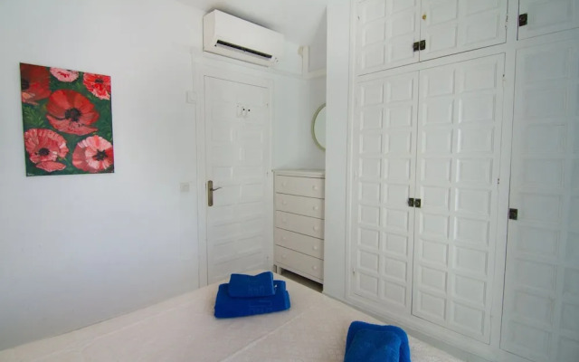 Casa Urbanización Los Pinos 15