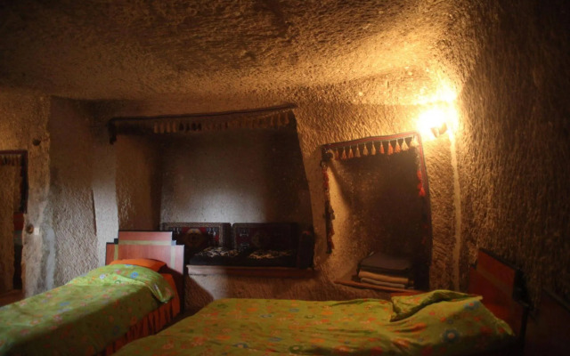 Sato Cave Hotel