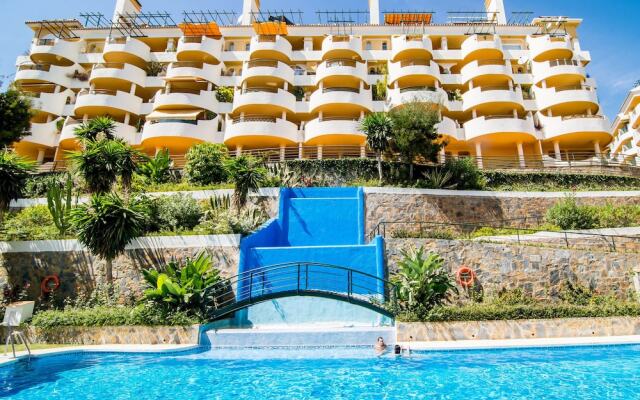 SAA-Great 2 bed apt 10 min walk to Puerto Banus