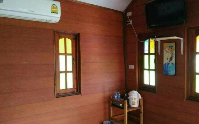 Baan Mai Katoon Resort