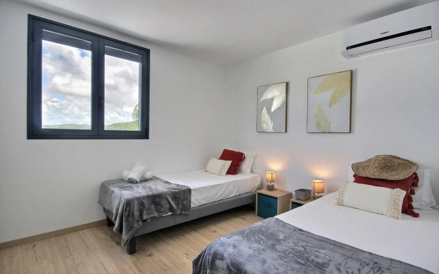 Villa Lanati, 4 ch avec piscine & vue campagne