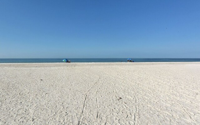 Runaway Bay 162 - 1542987