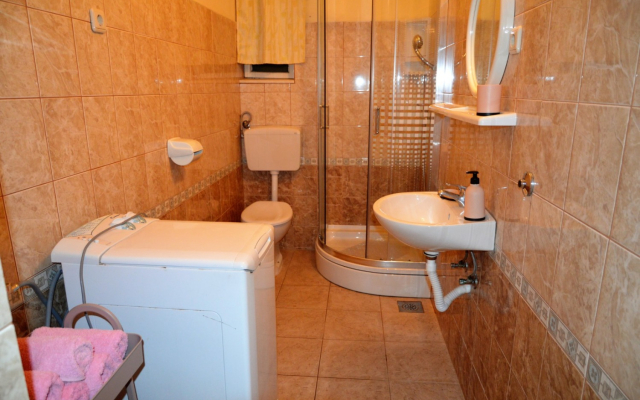 Anka - 50m From Pebble Beach - A1