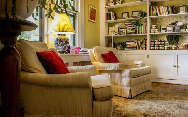 The Brown Street Inn