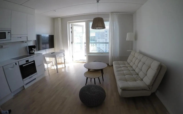 Soolo 7th floor lake view