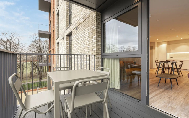 Chic Modern North London Flat