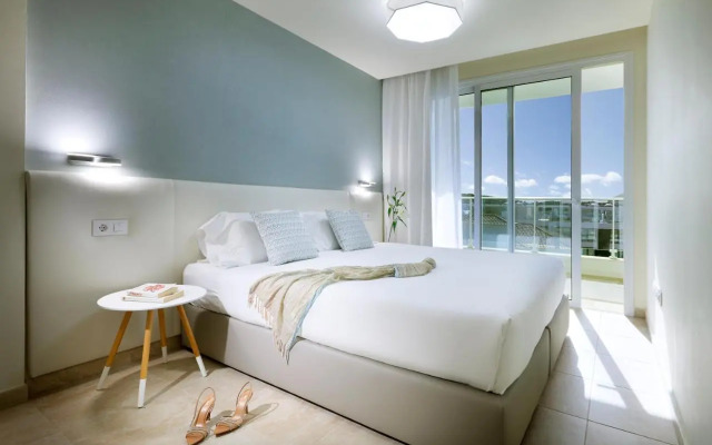 Marinell Collection Palm-Mar