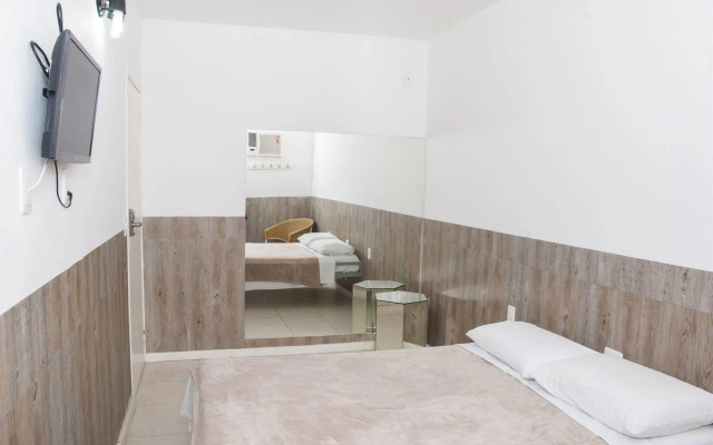 Samba Palace Hostel