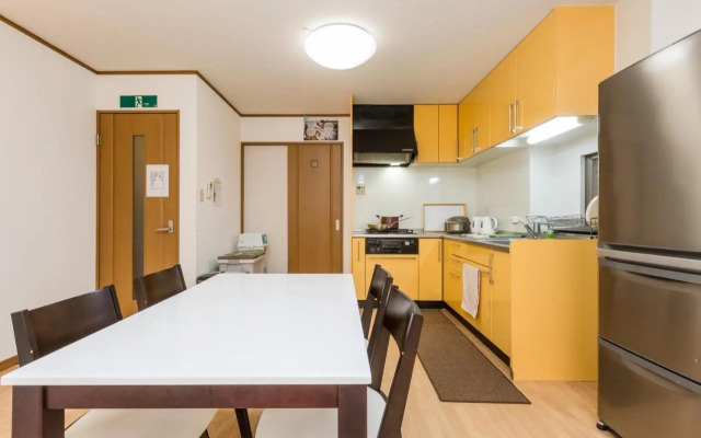 Awaza House 2