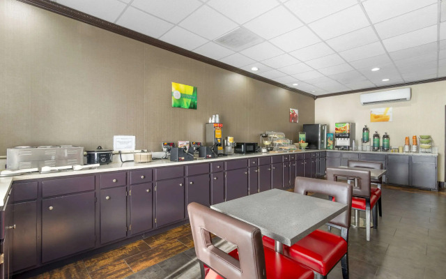 Quality Inn & Suites Hardeeville - Savannah North