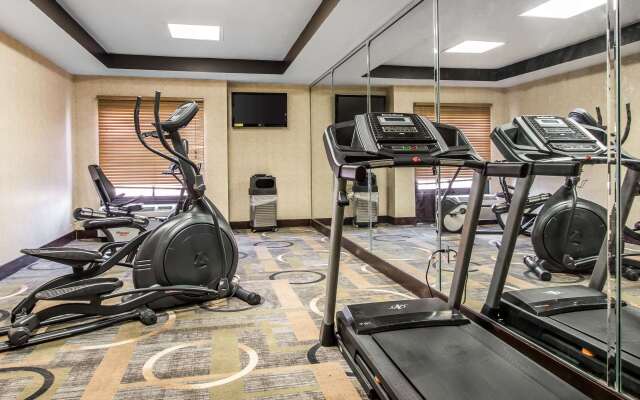 Quality Inn & Suites Memphis East