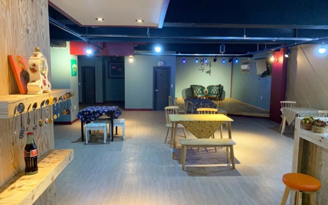 Gyeongju Party Guest House