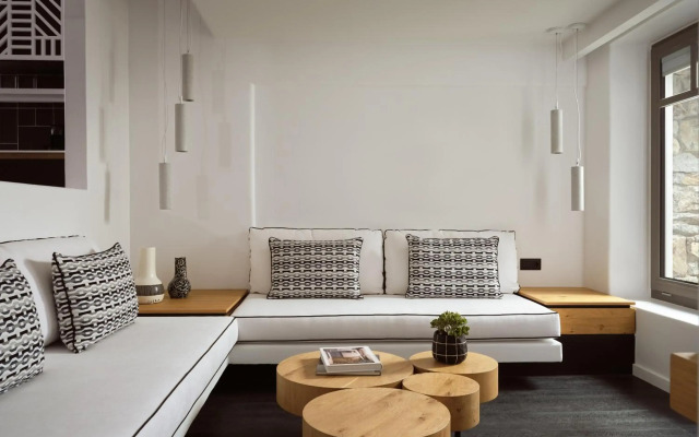 Semeli Coast Mykonos, Curio Collection by Hilton