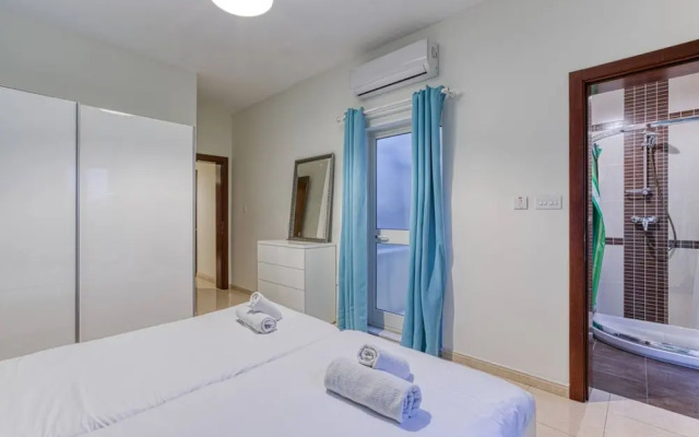 St James the Traditional 4-bed Townhouse Terrace