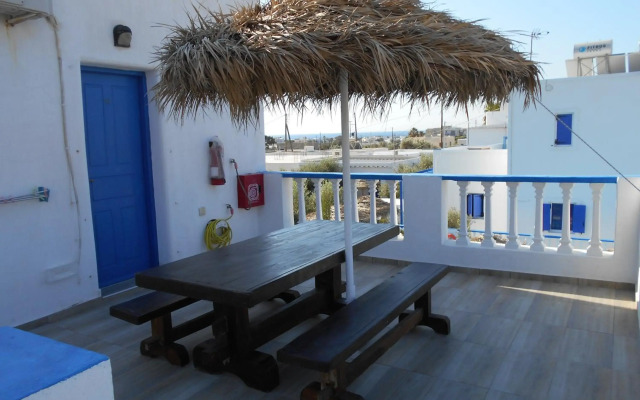 Studios Apartments Kapetanios