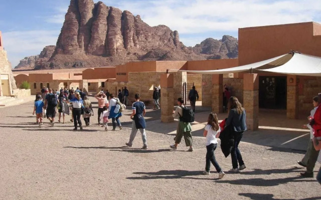 Moon Valley Tourist Camp