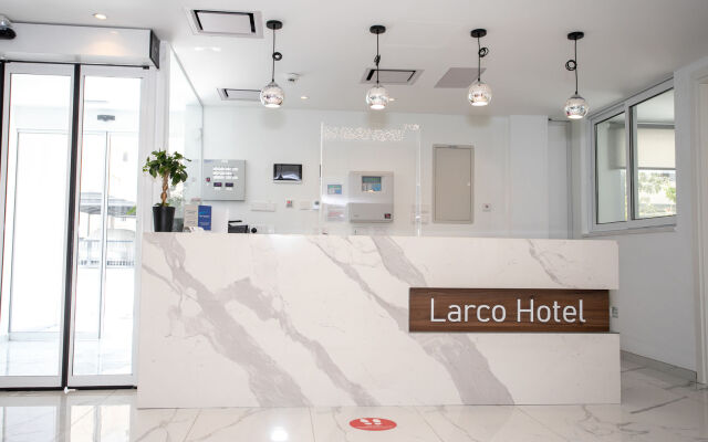 Best Western Plus Larco Hotel