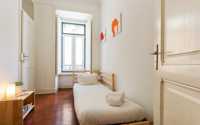 Spacious Tailor Made Bairro Alto