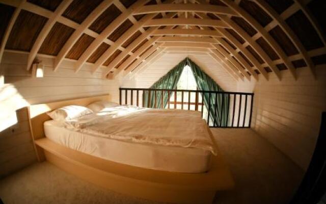Tree House