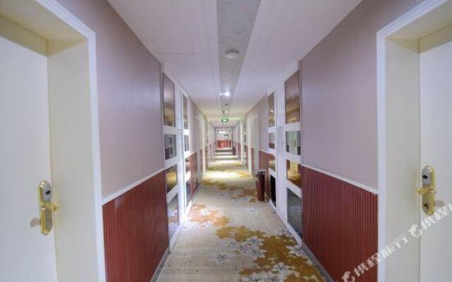 OYO Hotel Shangrao Jiuchongtian