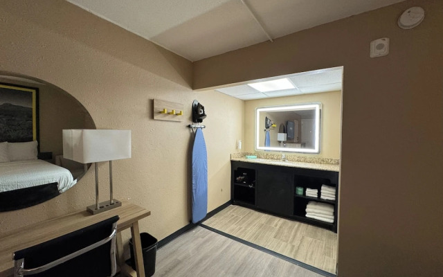 Super 8 by Wyndham Corpus Christi Airport