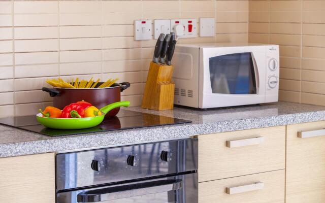 Cliantha in Protaras