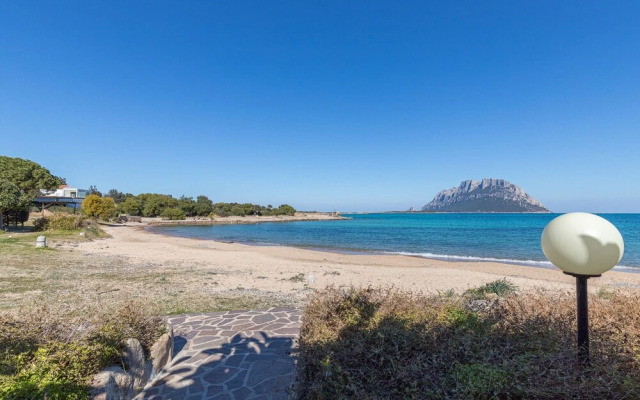 I Fari 23 600mt From The Beach