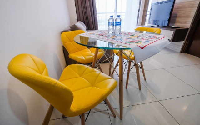 1BR Midtown Signature Apartment with Sofa Bed