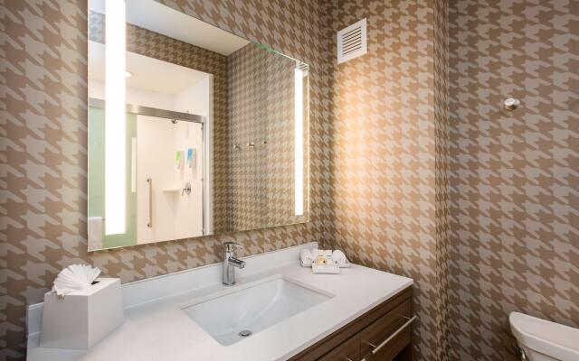 Home2 Suites by Hilton Carlsbad