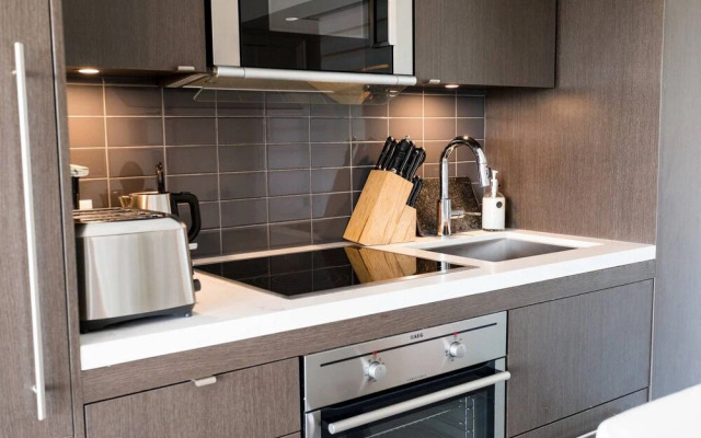 Luxury Stay at the Finest Downtown Neighborhood