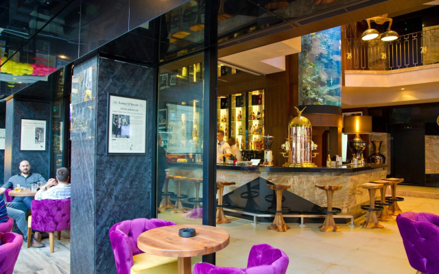 Hugo's Boutique Hotel - Adults Only