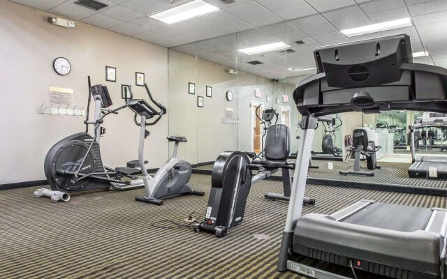 Days Inn by Wyndham Hinesville Near Fort Stewart