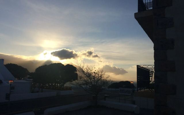 Auberge Burgundy Guest House