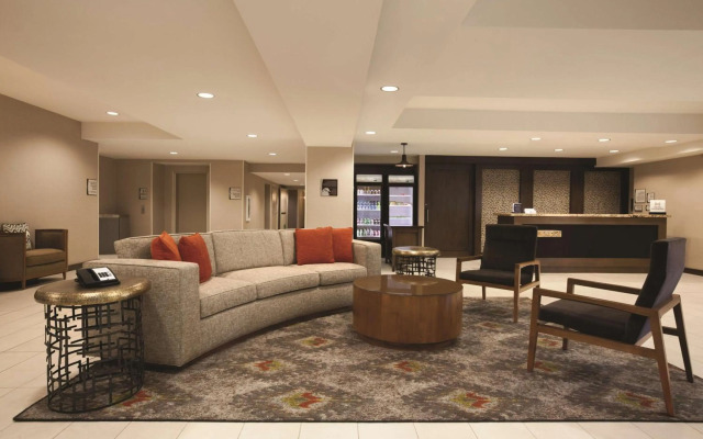 Homewood Suites by Hilton Tucson/St. Philip's Plaza Univ