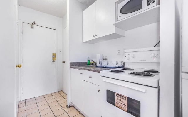 New! Budget Friendly Stay in Downtown