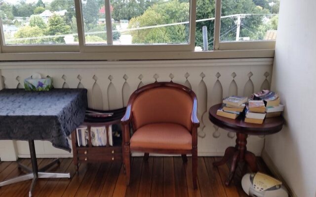 Empire Hotel Deloraine