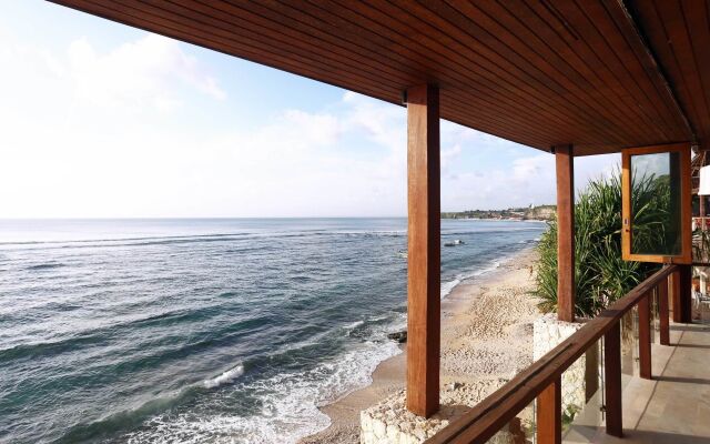 Bingin Beach House