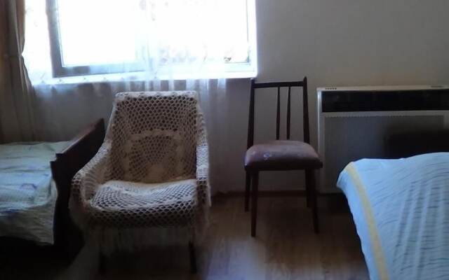 Dom v gorode Kobuleti
