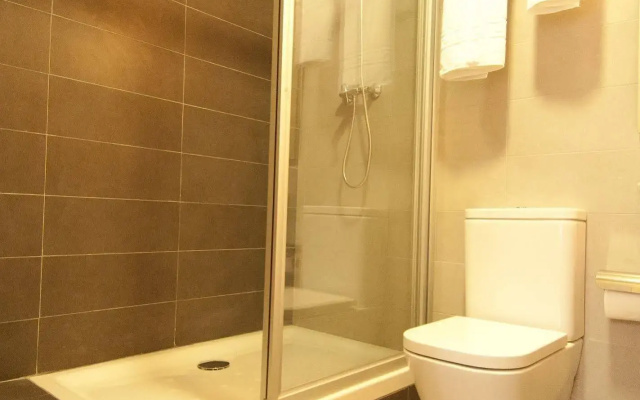 Hostal Live Barcelona
