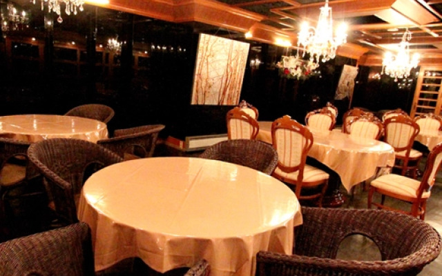 Business Hotel Kind Hope AI