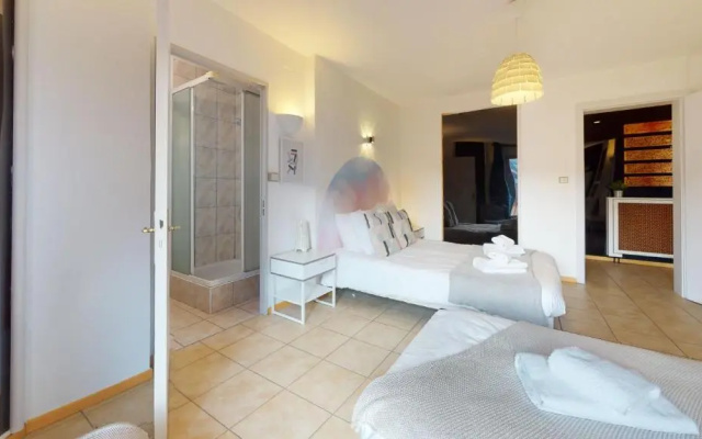 Gite Des Bains Parking Hypercentre 6-8personnes