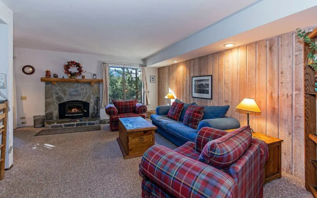Viewpoint 131 - One Bedroom Condo
